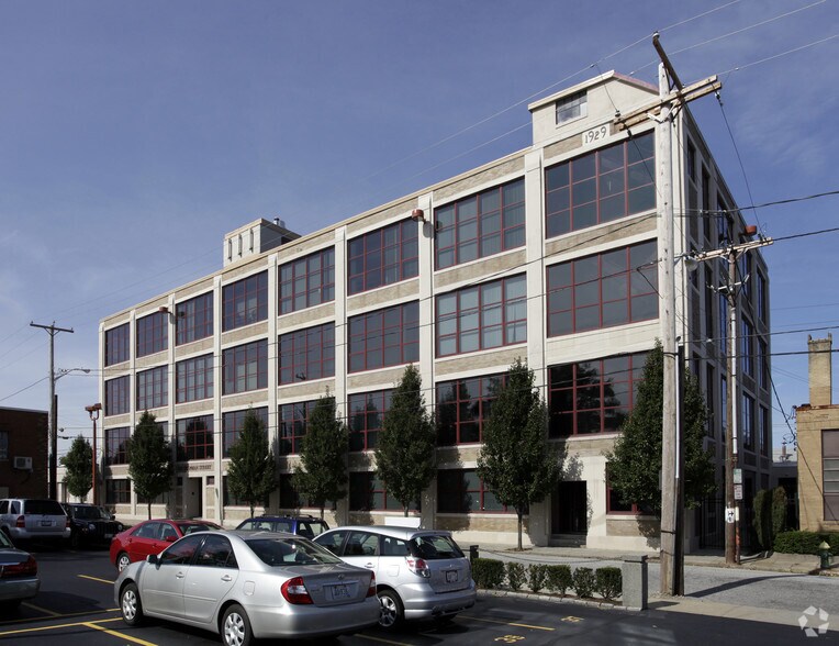 225 Chapman St, Providence, RI à louer - Photo du bâtiment - Image 1 de 6