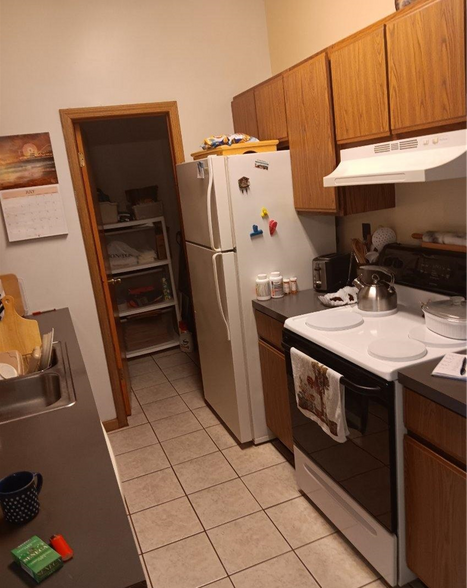 25 1st St, Camillus, NY à vendre - Photo du bâtiment - Image 3 de 4