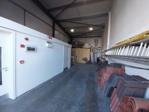 Teal Park Rd, Lincoln for lease Interior Photo- Image 1 of 3