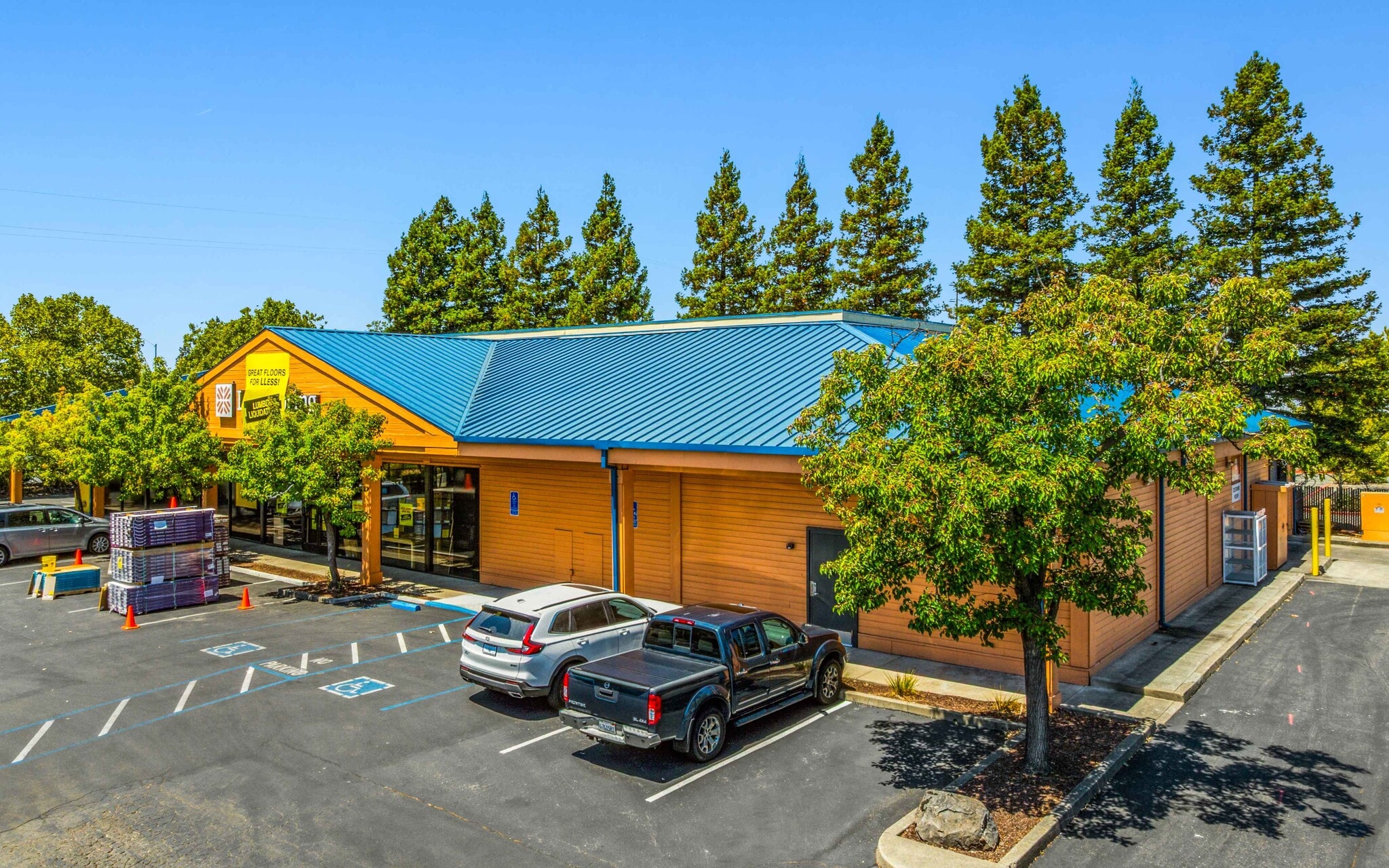 2716 Santa Rosa Ave, Santa Rosa, CA for lease Primary Photo- Image 1 of 6