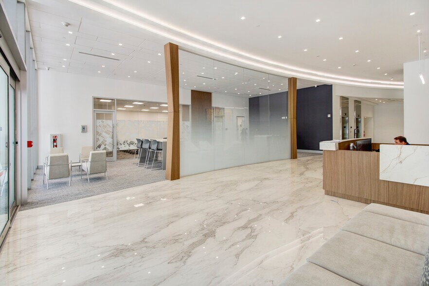 3470 NW 82nd Ave, Doral, FL à louer - Hall d’entrée - Image 3 de 7