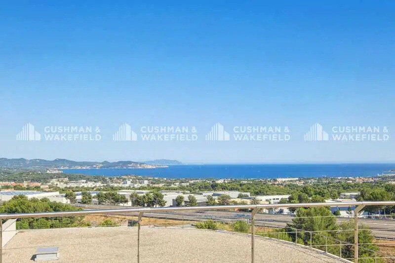 147 Avenue Du Jujubier, La Ciotat for lease - Building Photo - Image 3 of 5