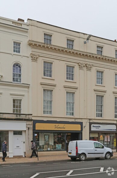 164 The Parade, Leamington Spa à vendre - Photo principale - Image 1 de 1