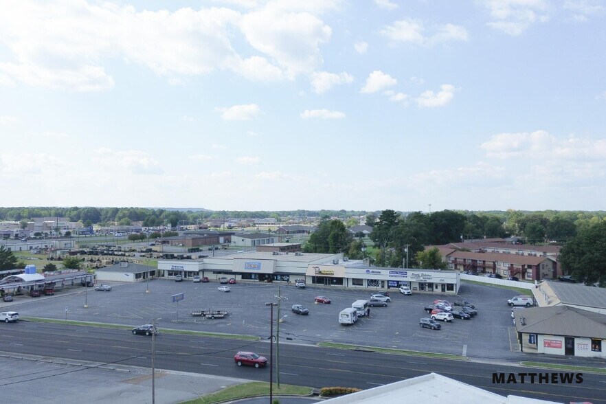 2215 Danville Rd SW, Decatur, AL à vendre - Photo du bâtiment - Image 2 de 3