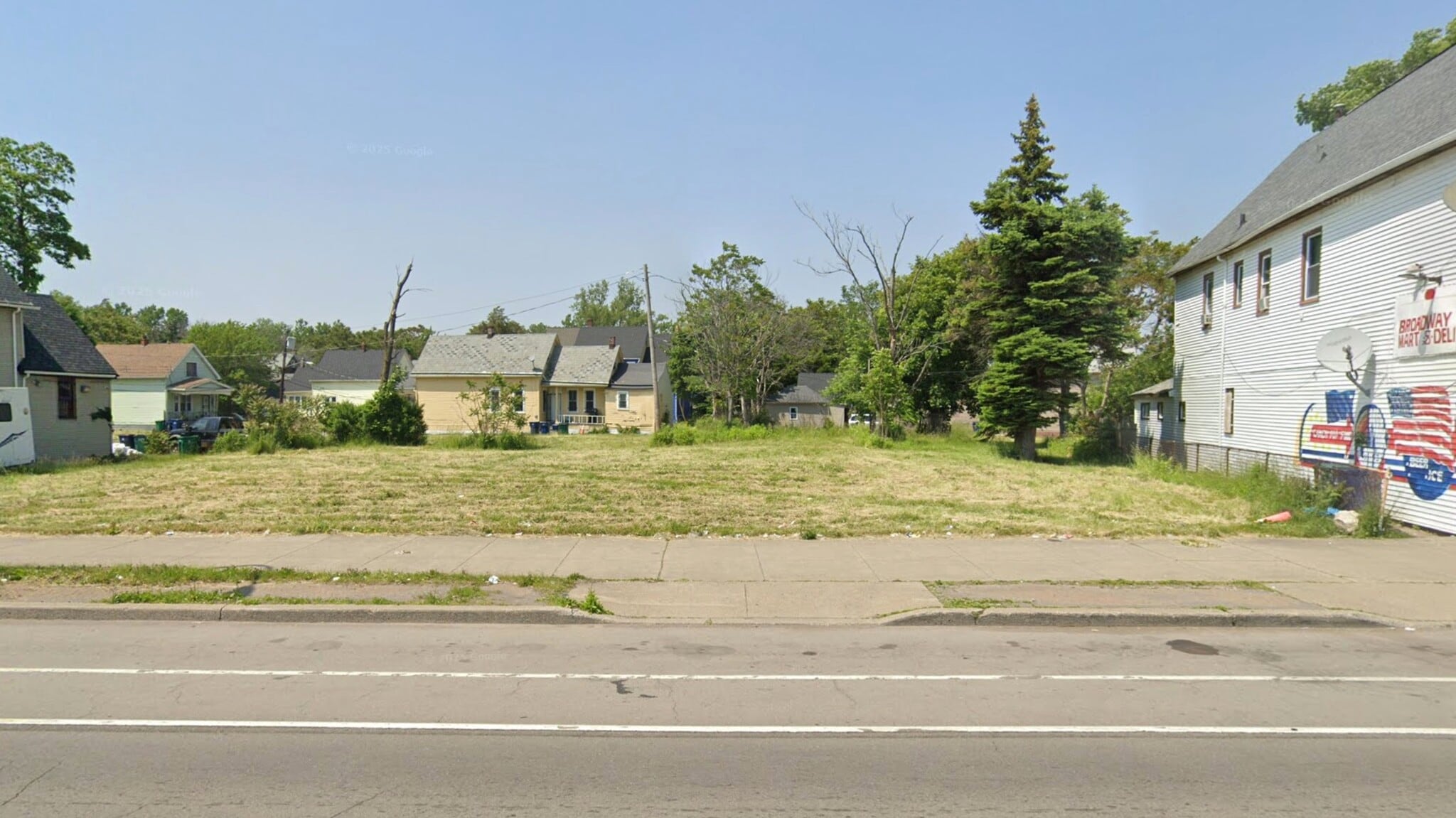 1350 Broadway, Buffalo, NY for sale Primary Photo- Image 1 of 5