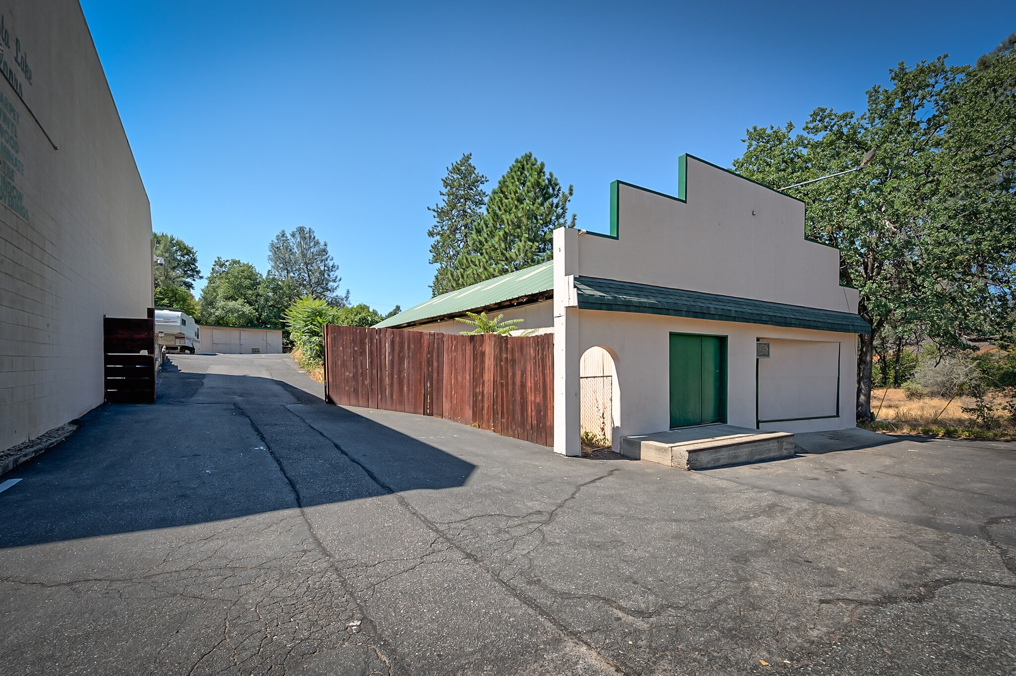 4022 Shasta Dam Blvd, Shasta Lake, CA for sale Primary Photo- Image 1 of 13