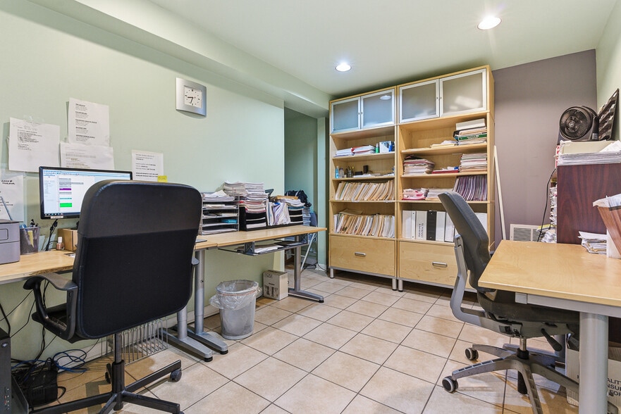 5544 W Belmont Ave, Chicago, IL for sale - Building Photo - Image 2 of 8