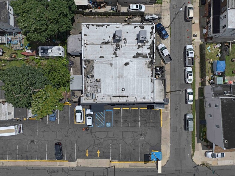 5921 Tacony St, Philadelphia, PA for sale - Building Photo - Image 3 of 19