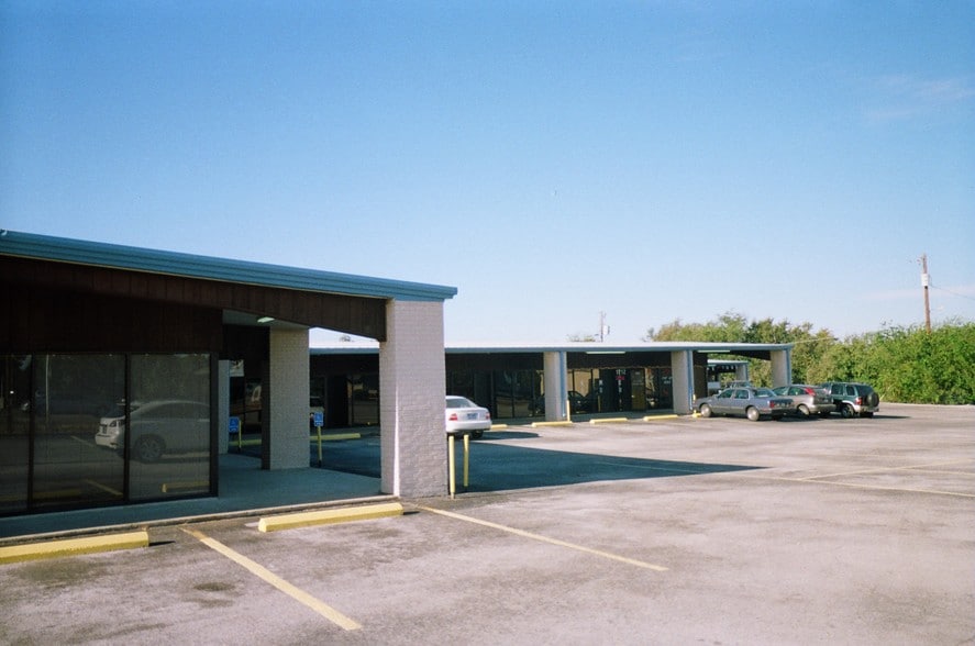 1704 FM 1431, Marble Falls, TX for lease - Primary Photo - Image 1 of 3