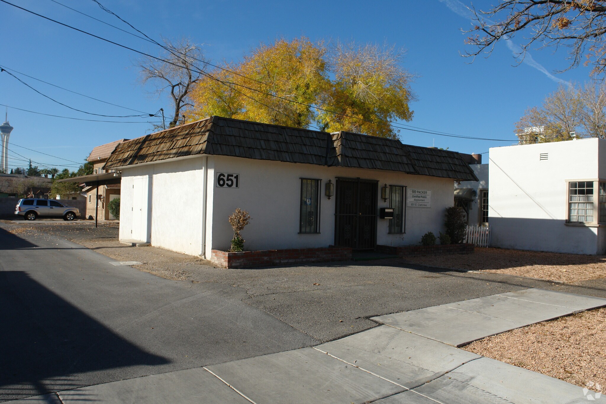 651 Clark Ave, Las Vegas, NV à vendre Photo principale- Image 1 de 6