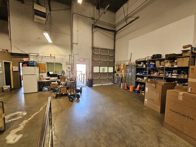 More details for 8070 Winston St, Burnaby, BC - Industrial for Lease