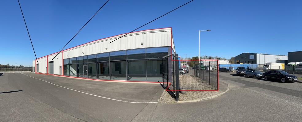 Ruthvenfield Ave, Perth for lease - Building Photo - Image 2 of 2