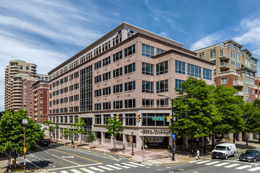 801 N Quincy St, Arlington, VA for lease - Building Photo - Image 1 of 6