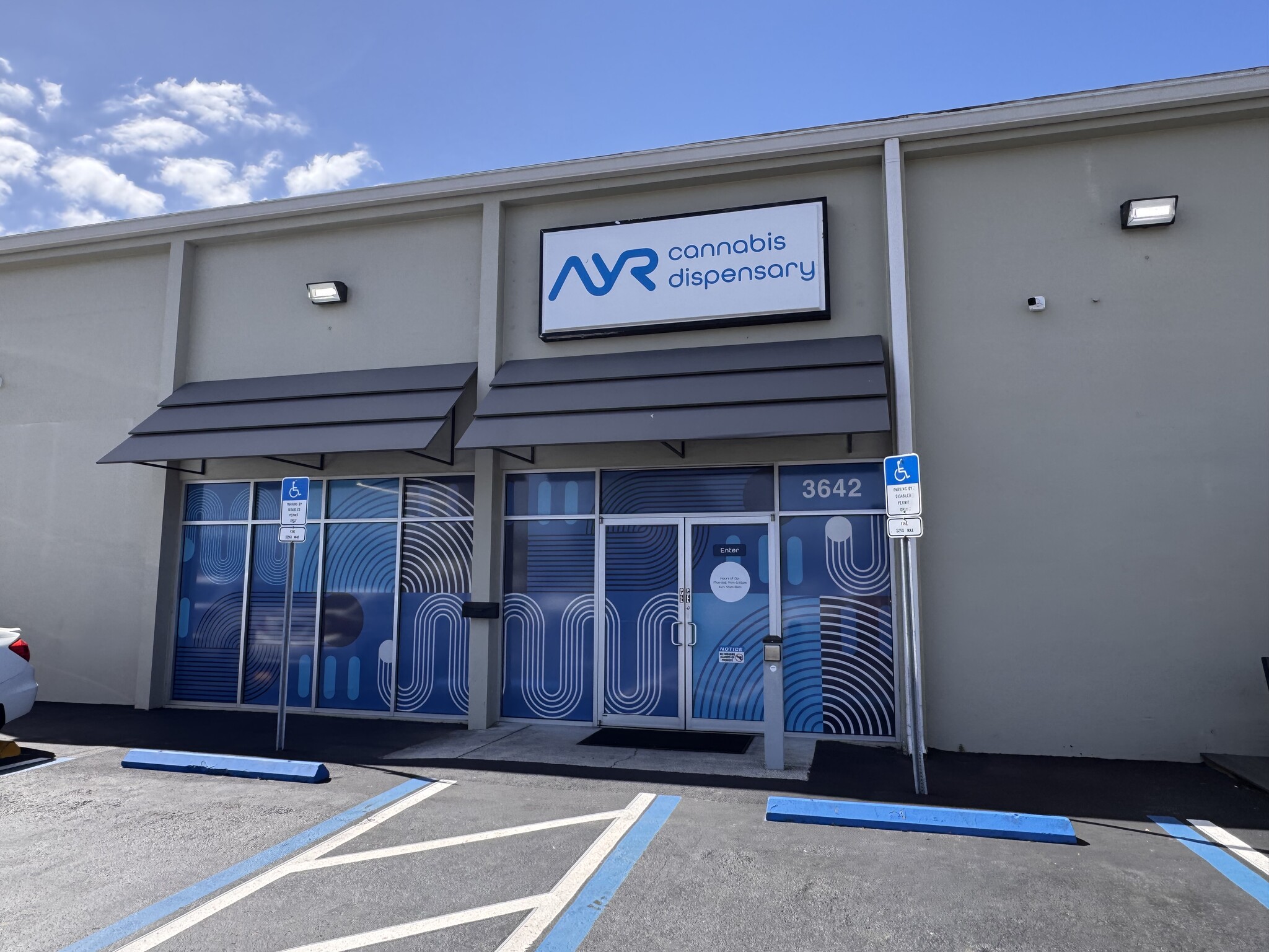 3636-3644 W Kennedy Blvd, Tampa, FL for lease Interior Photo- Image 1 of 23