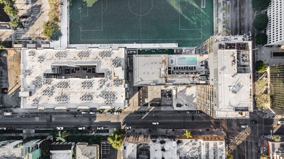 3350 Wilshire Blvd, Los Angeles, CA à louer - Aérien - Image 3 de 15