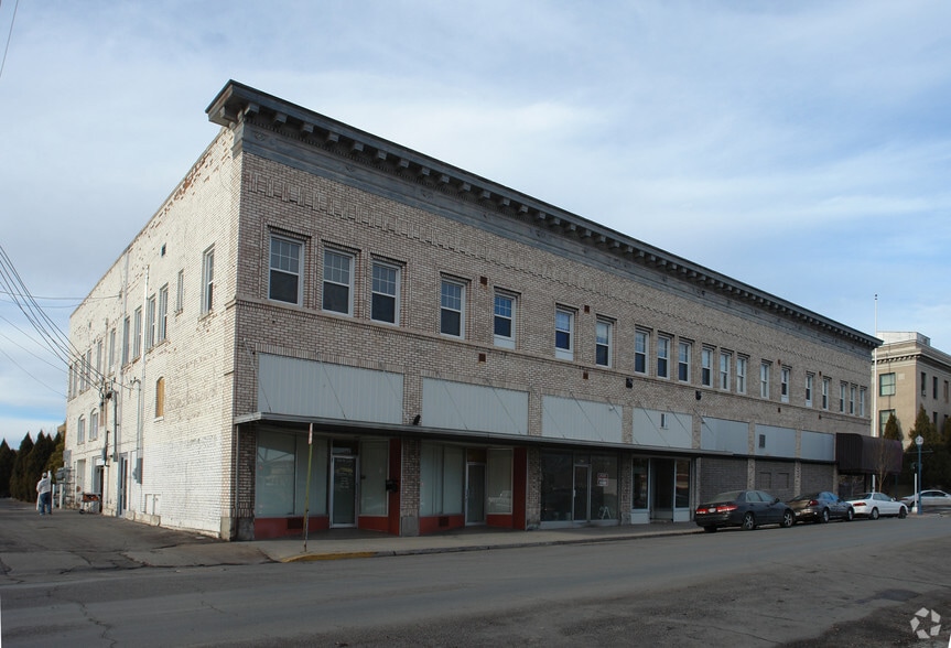 145-155 S Arthur Ave, Pocatello, ID for lease - Building Photo - Image 2 of 15