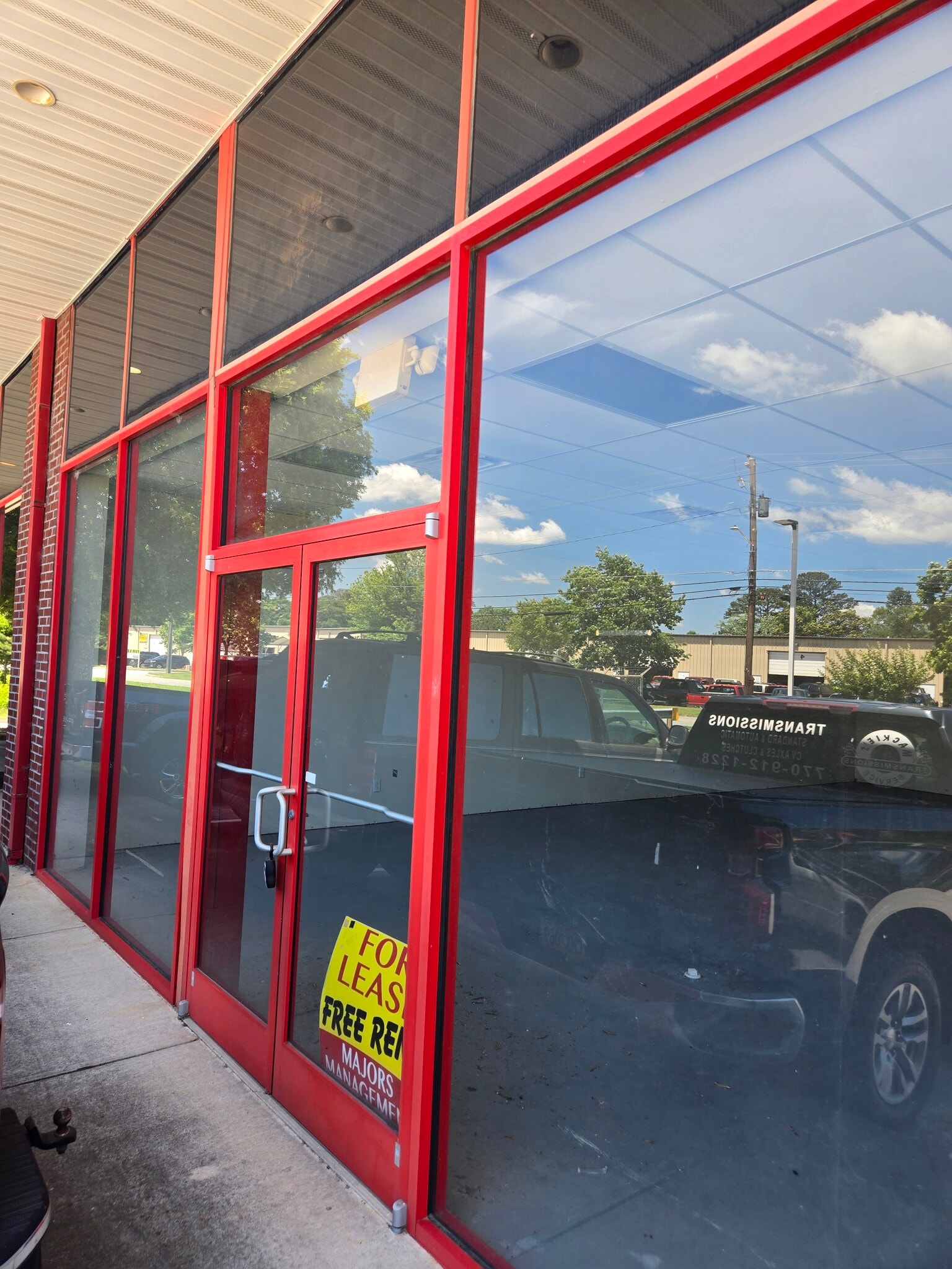 125 E Midland Ave, Winder, GA for lease Interior Photo- Image 1 of 2