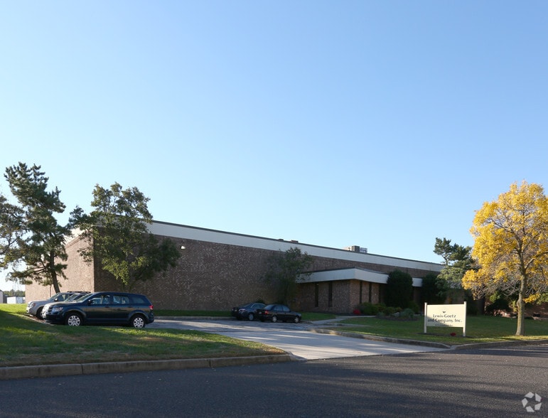 1571 Grandview Ave, West Deptford, NJ for lease - Building Photo - Image 2 of 9