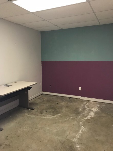 4023 Greenwood Rd, Shreveport, LA for sale - Interior Photo - Image 2 of 15