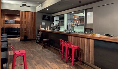 207 Bath St, Glasgow for lease Interior Photo- Image 2 of 2