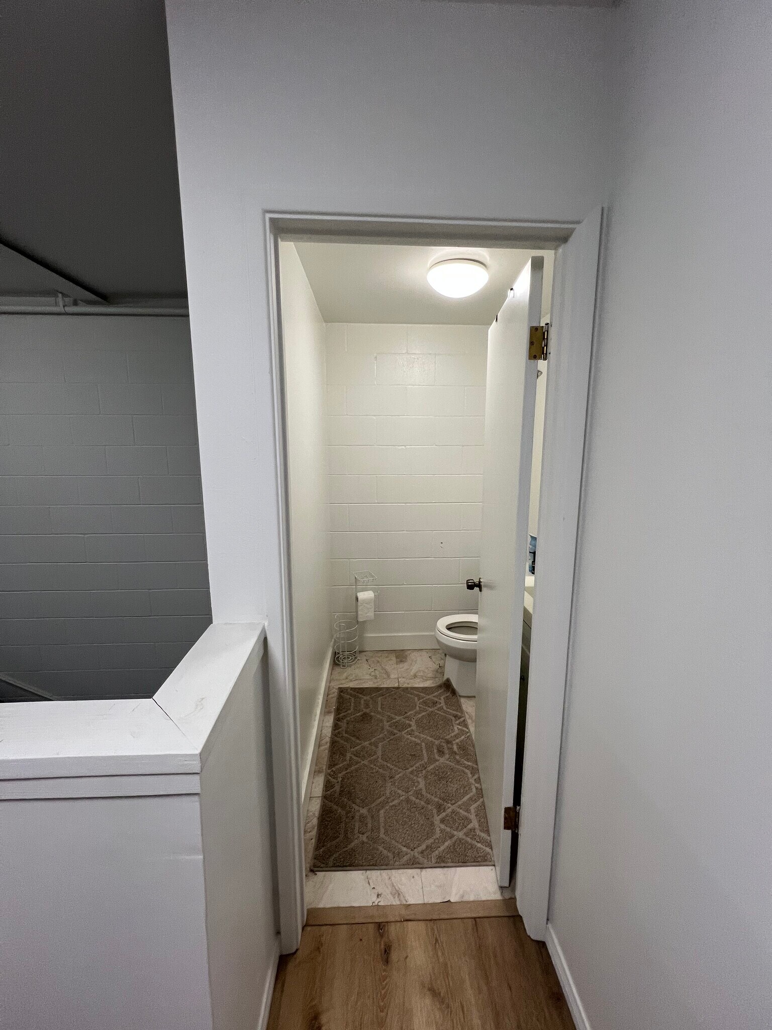 735 Stocker Rd, Big Bear Lake, CA for lease Interior Photo- Image 1 of 15