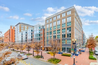 Plus de détails pour 701 2nd St NE, Washington, DC - Commerce de détail à louer