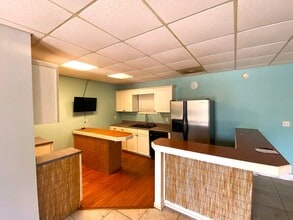 19924 Chestnut Dr, Foley, AL for lease Interior Photo- Image 2 of 17