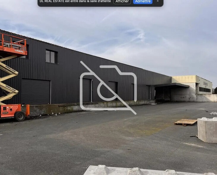 Industrial in Thiais for lease - Building Photo - Image 3 of 3