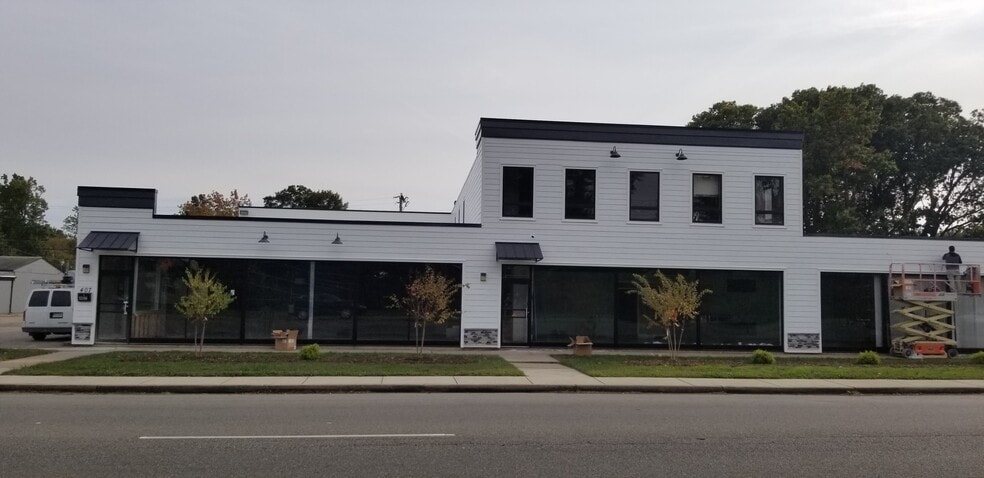 403-407 E Laburnum Ave, Richmond, VA à louer - Photo du bâtiment - Image 3 de 6