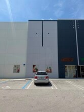6371 NW 102nd Ave, Doral, FL for lease Interior Photo- Image 1 of 7
