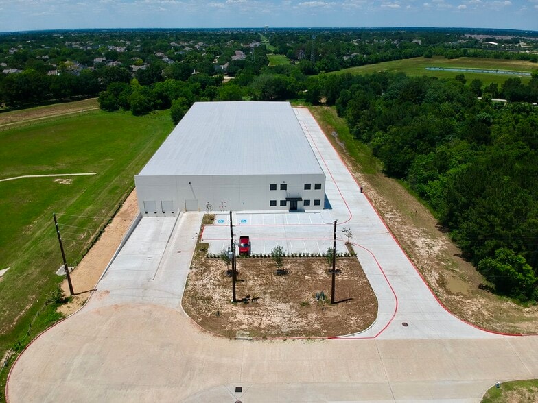 15627 Mueschke Rd, Cypress, TX for lease - Building Photo - Image 2 of 3