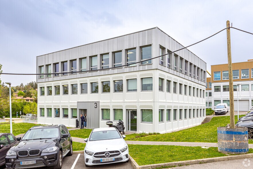 Bureau dans Dardilly à louer - Photo du bâtiment - Image 3 de 4