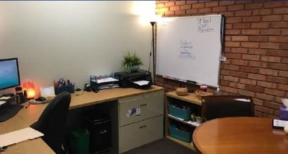 2100 Wilson Ave, Saint Paul, MN for lease Interior Photo- Image 2 of 6