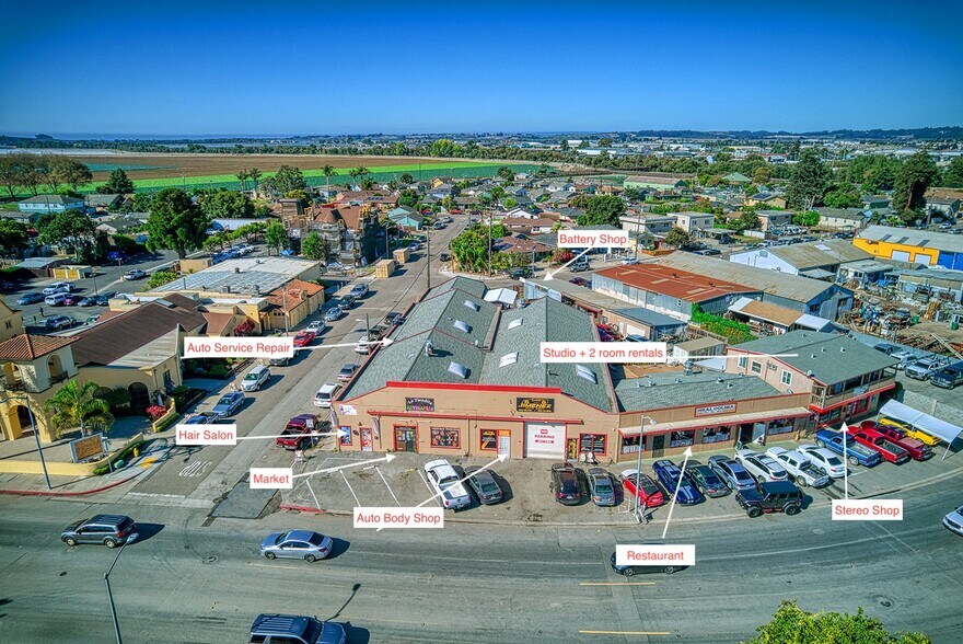 74-82 Porter Dr, Watsonville, CA à vendre - Photo du bâtiment - Image 1 de 25