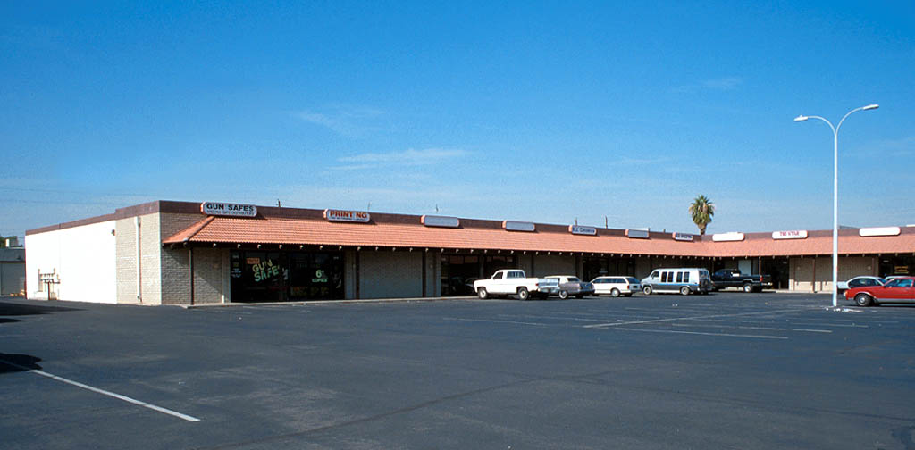 5654 N 51st Ave, Glendale, AZ for sale Primary Photo- Image 1 of 1