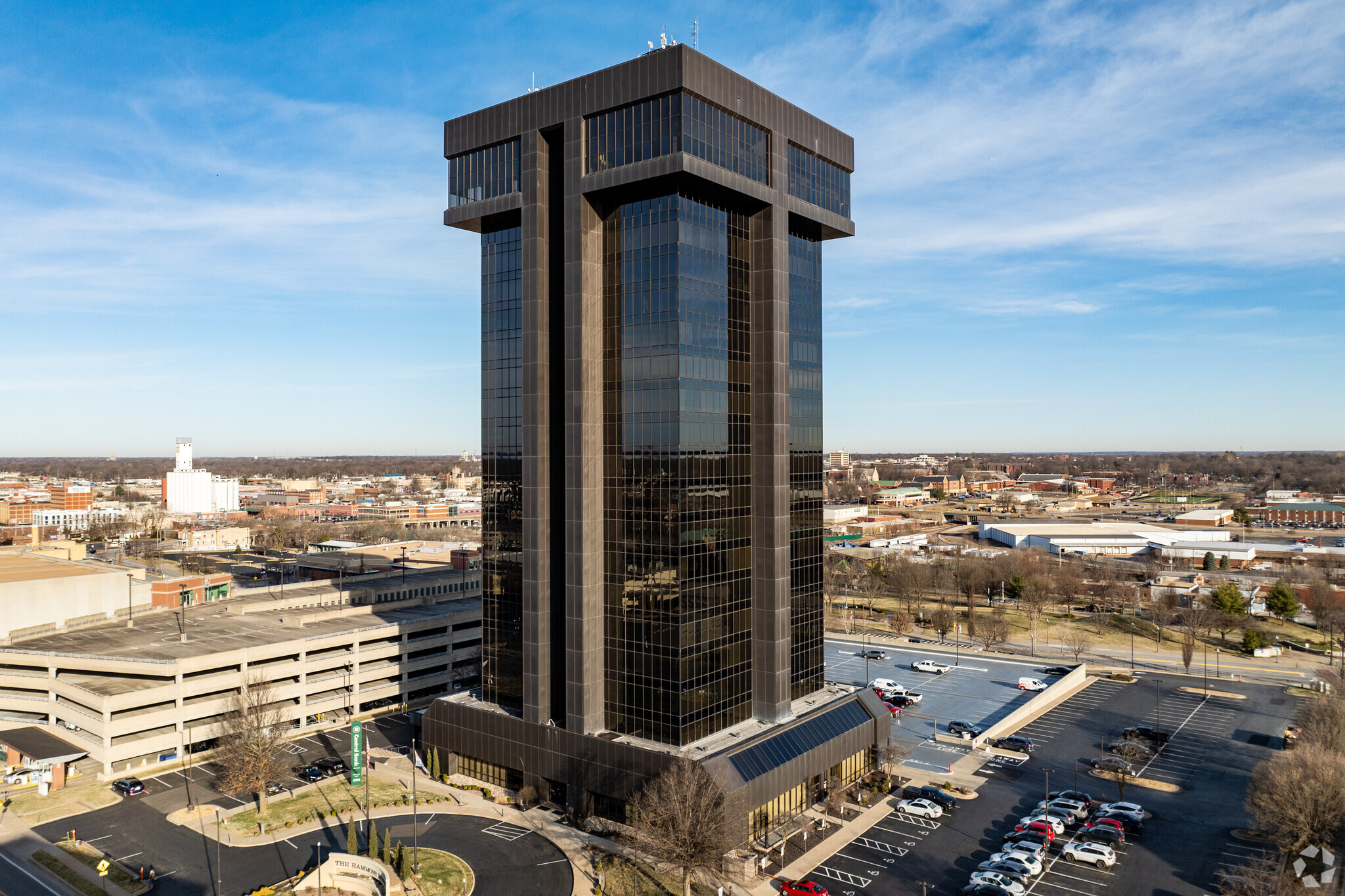 901 E St. Louis St, Springfield, MO for lease Primary Photo- Image 1 of 6