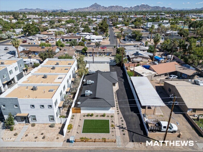 3020 E Yale St, Phoenix, AZ à vendre - Photo du bâtiment - Image 2 de 16