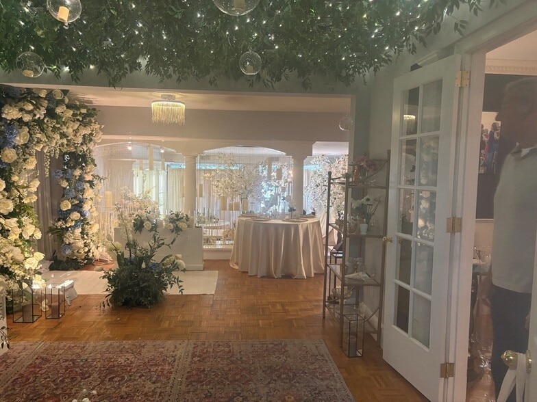 431 E Main St, Mount Kisco, NY for sale - Building Photo - Image 2 of 5