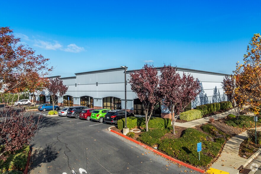 1331 Aviation Blvd, Lincoln, CA à vendre - Photo principale - Image 1 de 3