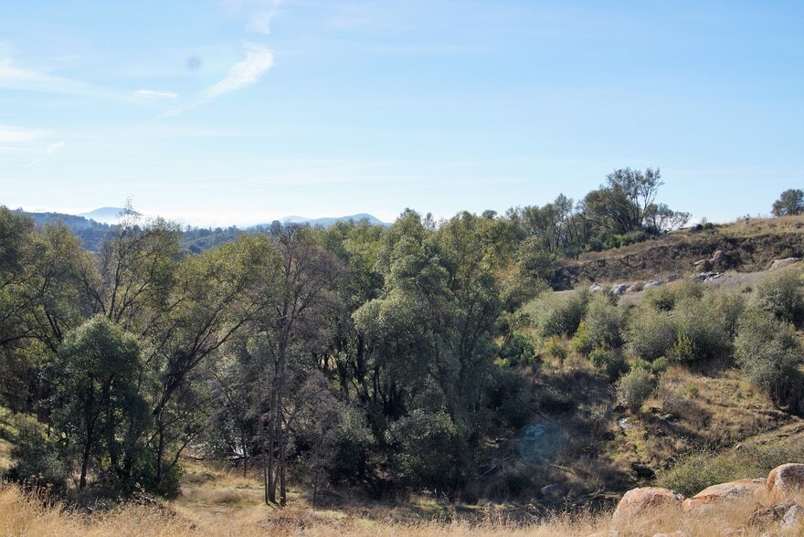 1 Eagle Ridge Dr, Sonora, CA à vendre - Photo principale - Image 1 de 3