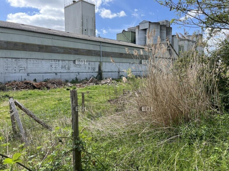 Land in Magny-en-Vexin for sale - Building Photo - Image 3 of 4