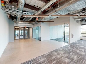 100 Progress, Irvine, CA à louer Photo intérieure- Image 2 de 9