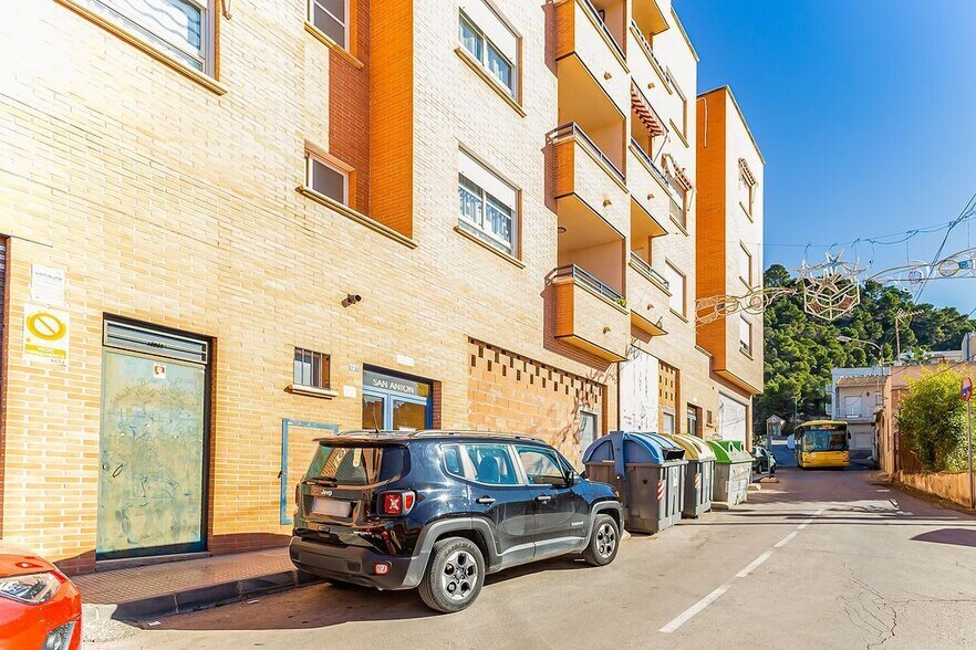 Avenida Ciudad de Murcia, 1, Murcia, Murcia for sale - Primary Photo - Image 1 of 17