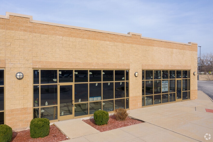 17499 Dixie Hwy, East Hazel Crest, IL for lease - Building Photo - Image 3 of 6