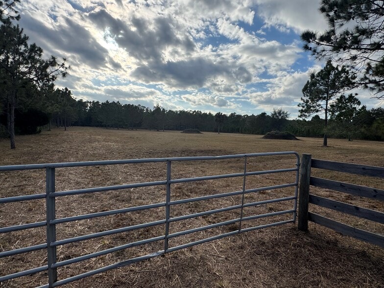 9633 US-1 Hwy, Bunnell, FL for sale - Building Photo - Image 2 of 4