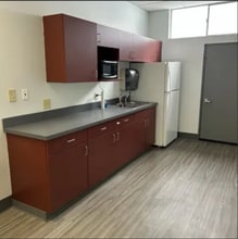 7 Sperti Dr, Edgewood, KY for lease Interior Photo- Image 2 of 5