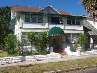 700 5th St N, Saint Petersburg, FL à vendre - Photo du bâtiment - Image 3 de 4