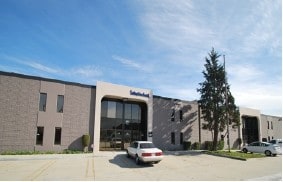 3720 N Industry Ave, Lakewood, CA for lease - Primary Photo - Image 1 of 3