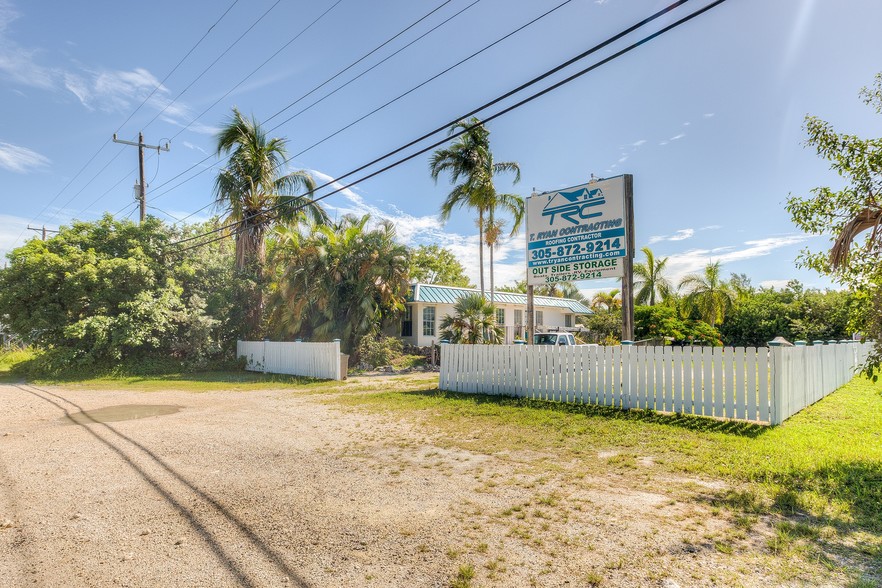 21423 Overseas Hwy, Cudjoe Key, FL à louer - Photo du bâtiment - Image 3 de 57