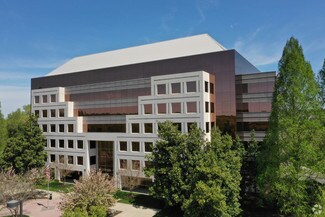 Plus de détails pour 7501 Boulder View Dr, North Chesterfield, VA - Bureau à louer